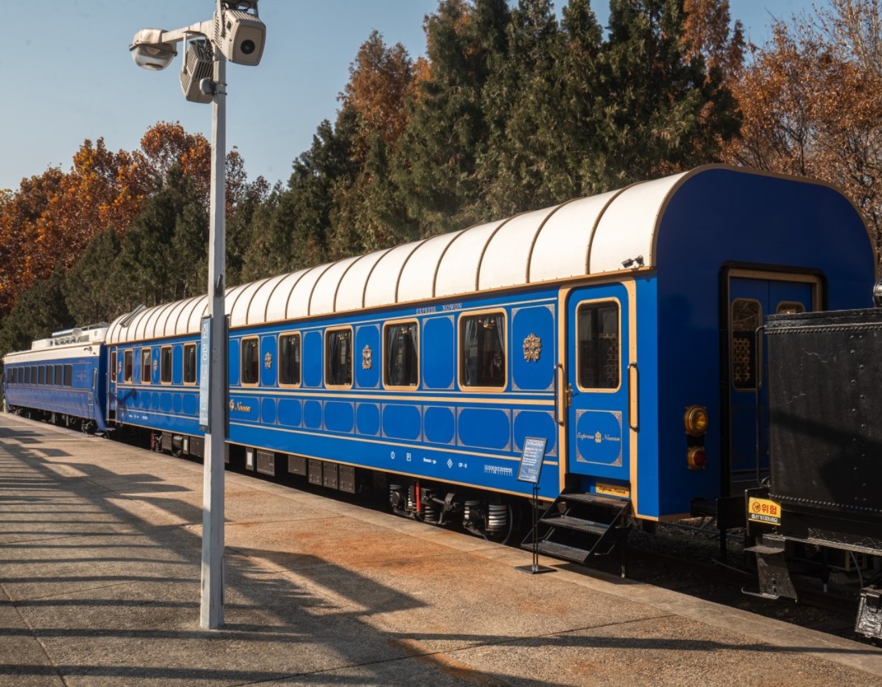 서울 한복판에 나타난🚂 유럽풍 기차 레스토랑 