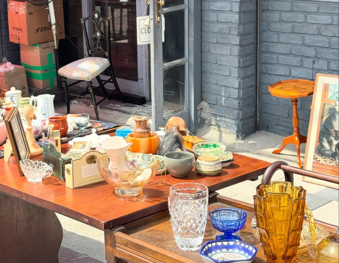 옷장 정리 끝낸 랭랭이 모여라📢 규모 큰 빈티지 마켓 2