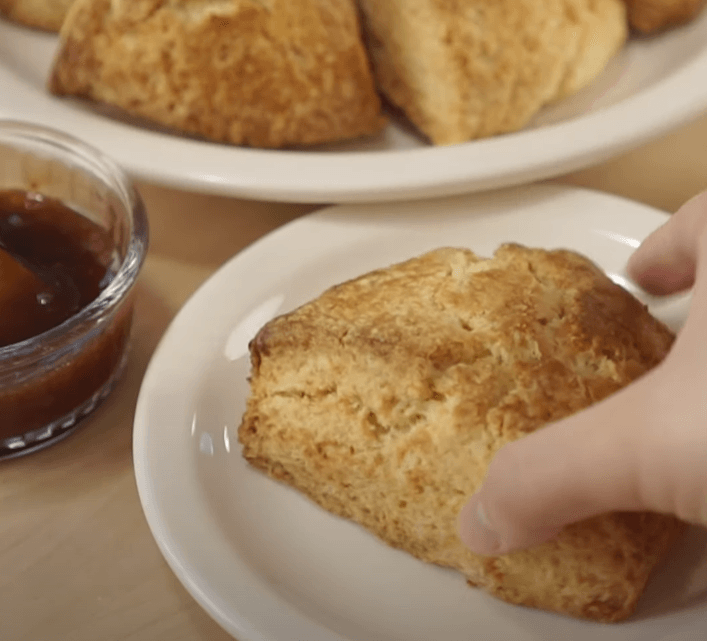 세상에서 제일 맛있는 디저트, 집에서 즐기기🥐 by. 지수
