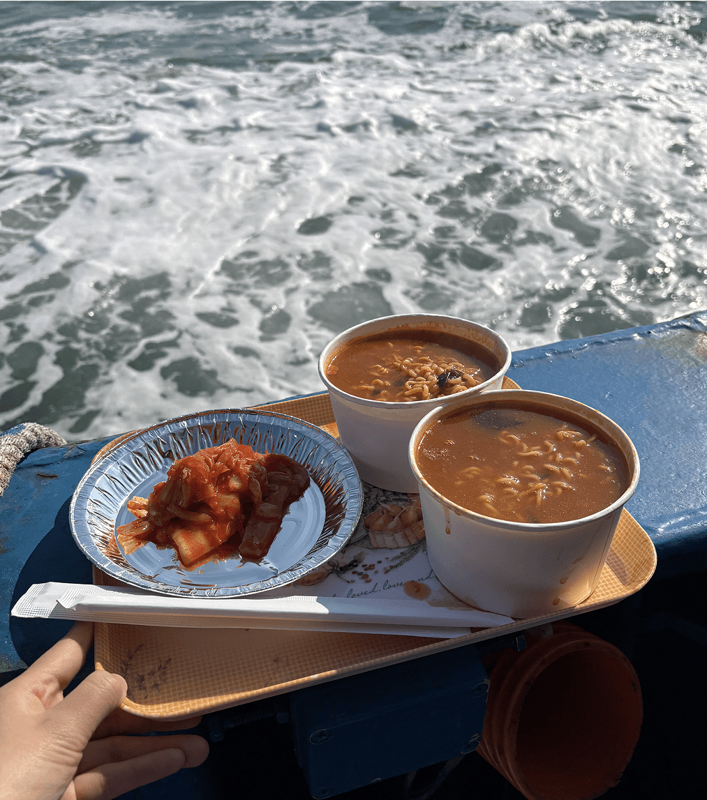 제철 음식 찾아 삼만리🐟 인천 바다 낚시 by. 녕즈