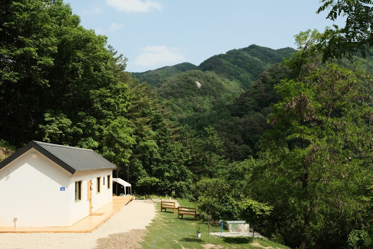 뭐하지 콘텐츠 배너 이미지