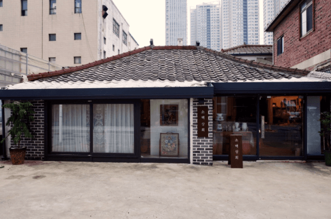 뭐하지 콘텐츠 배너 이미지
