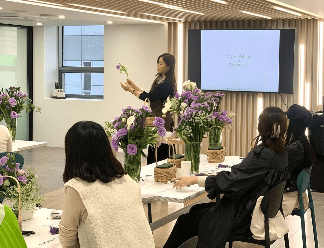 뭐하지 콘텐츠 배너 이미지