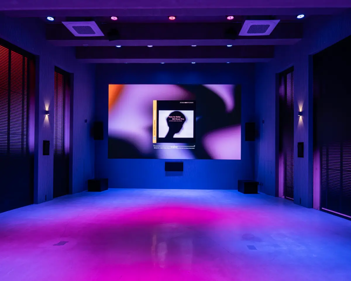 성수에서 즐기는 멍잠, 일룸 더 모션 클럽