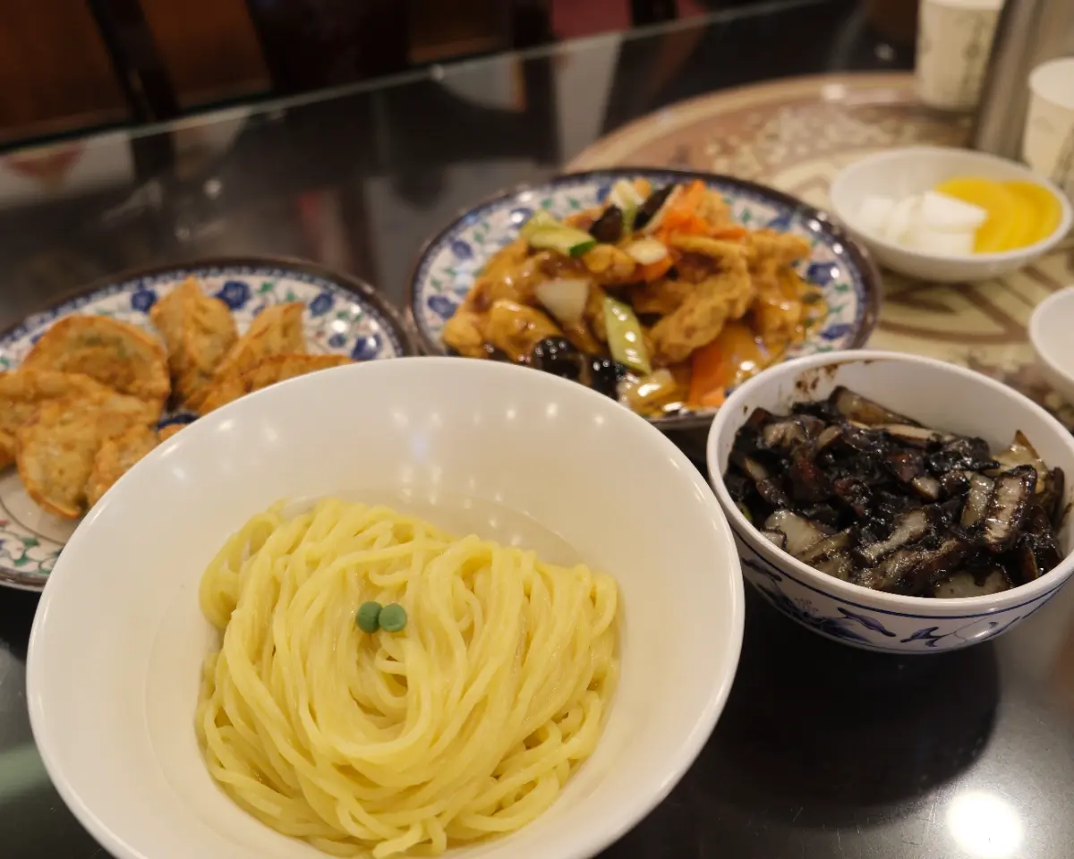 하루 다섯 끼, 경기 노포 도장깨기(경기 남부)