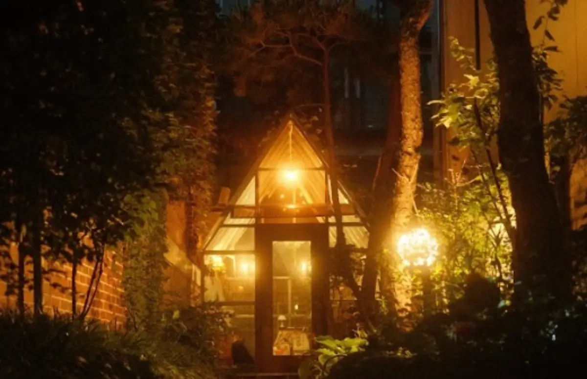 비밀 오두막에서 즐기는 프라이빗 북크닉