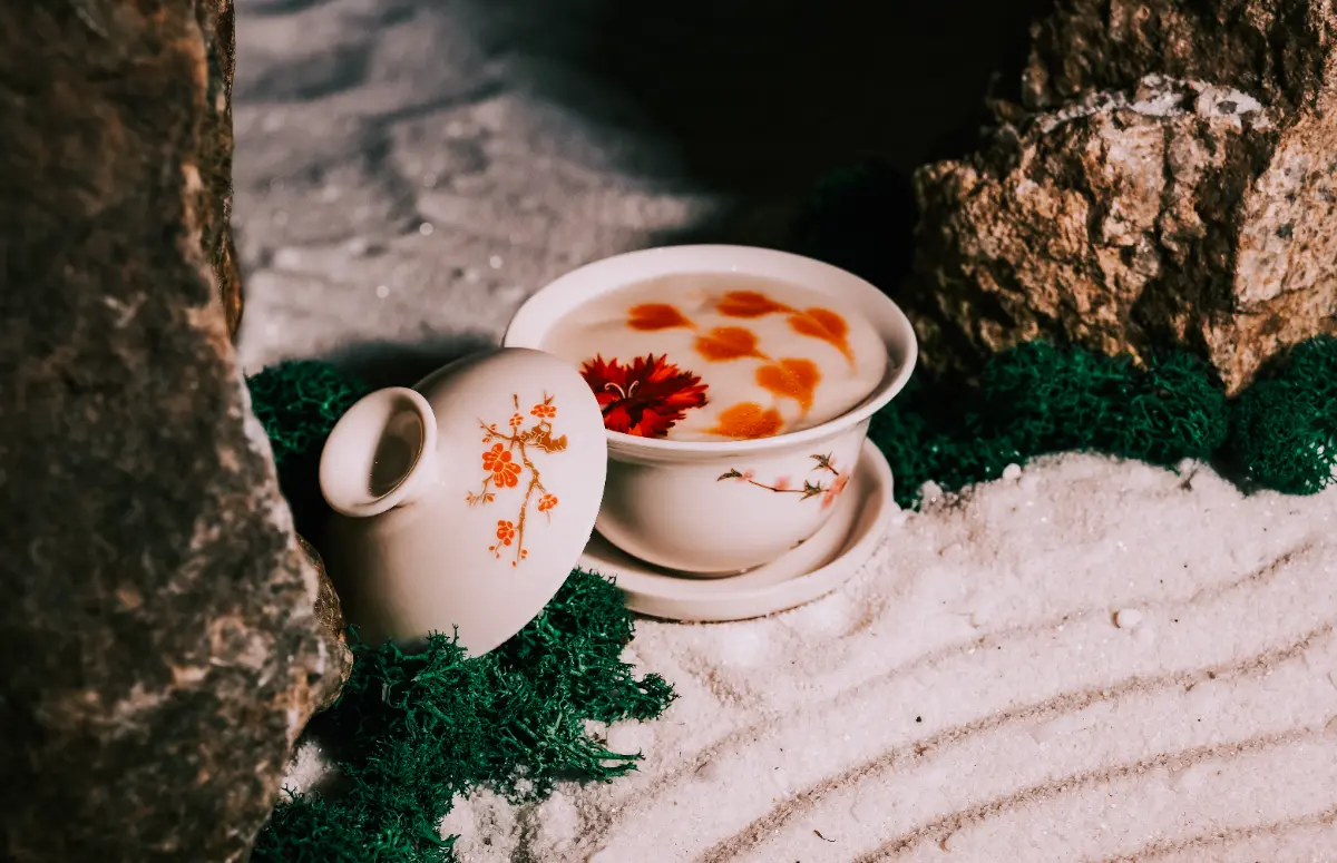 차 향이 스며든 술 한 잔으로, 바티센트