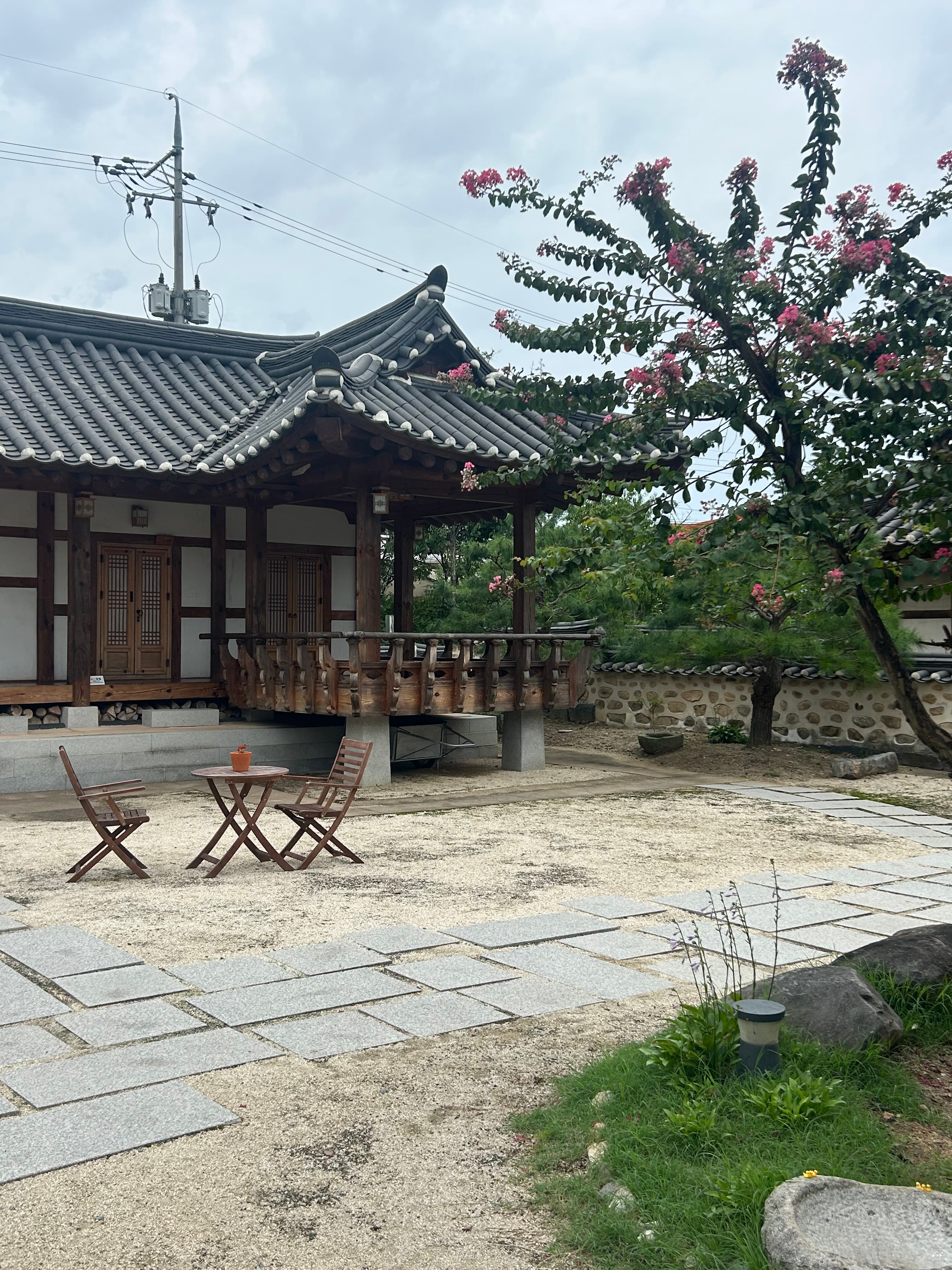 홍정택의 뇌도 쉬어줘야 해, 알록달록 컬러워크 여행 리뷰 이미지