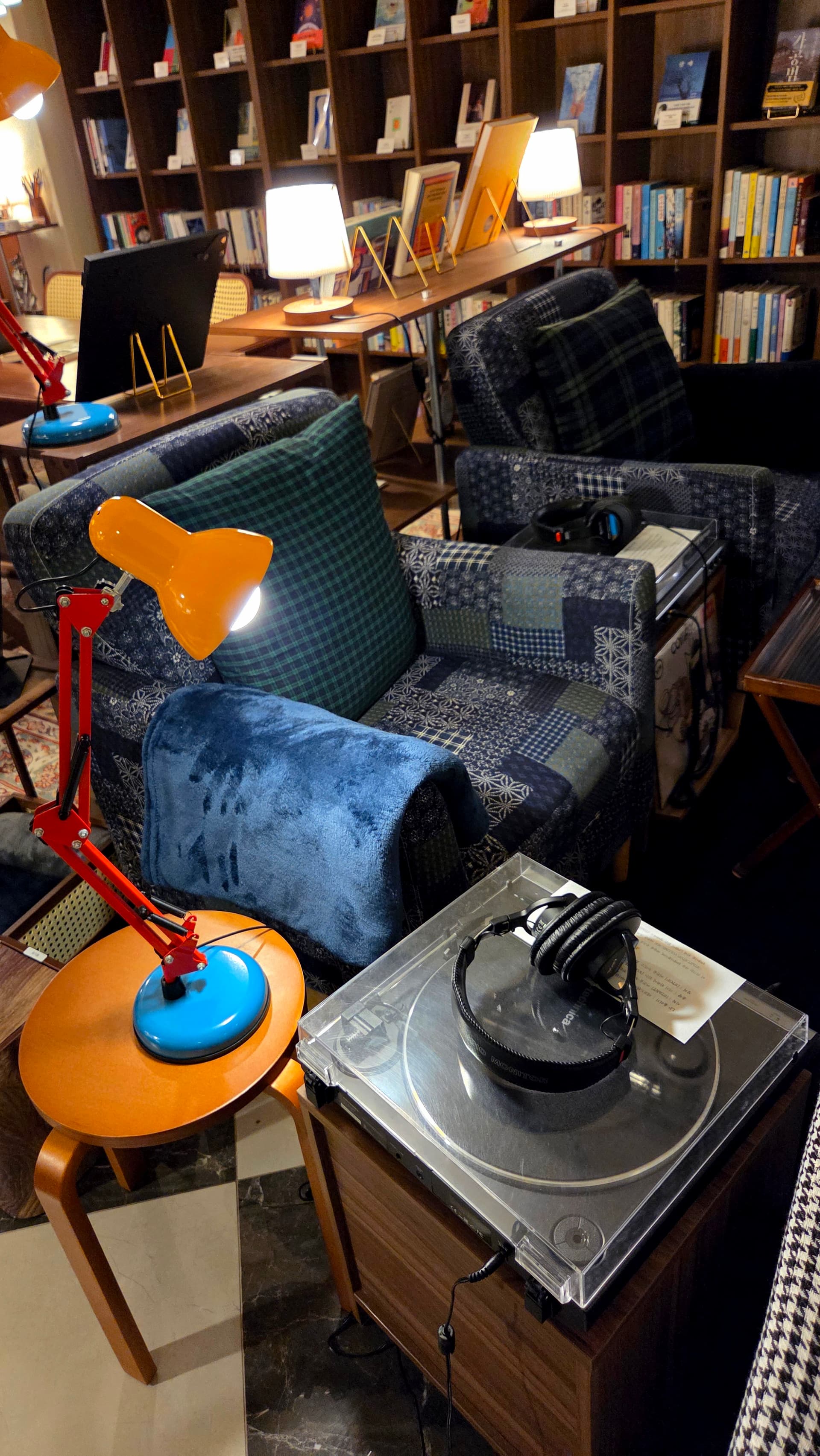 나만의 아지트를 경험하는 공간, 어바웃더챕터 후기 이미지