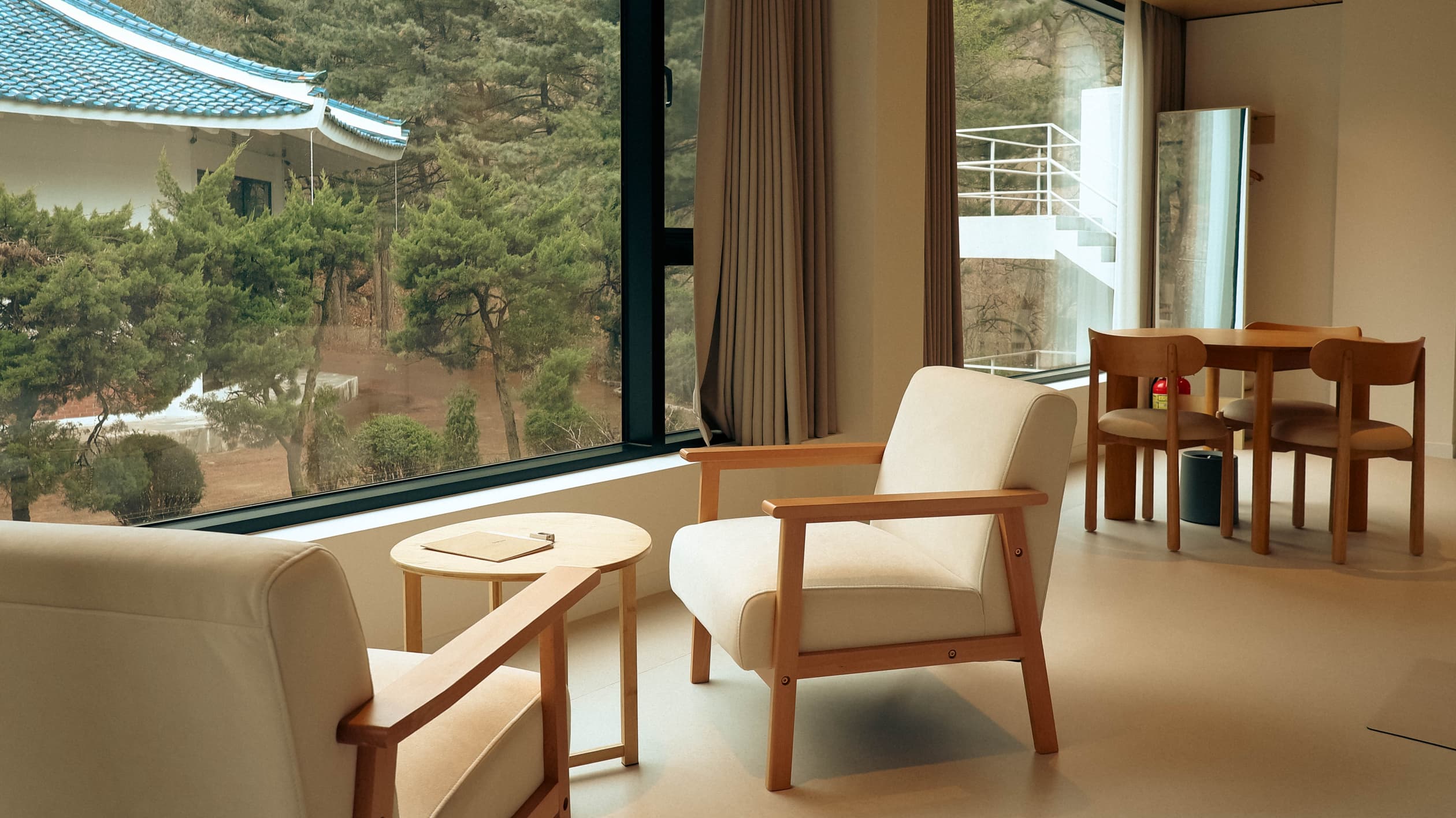 더숲아카데미하우스