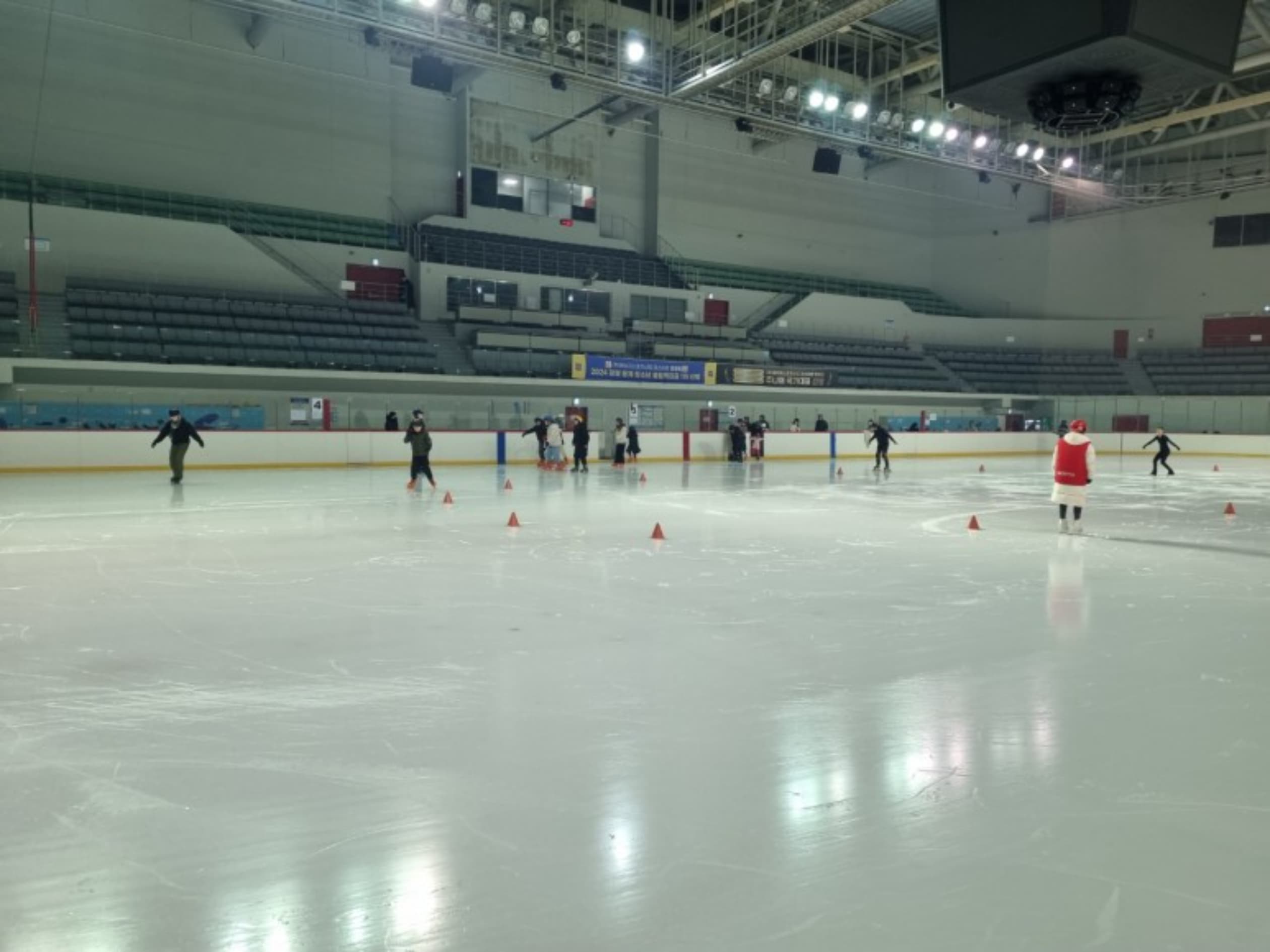 선학국제빙상경기장