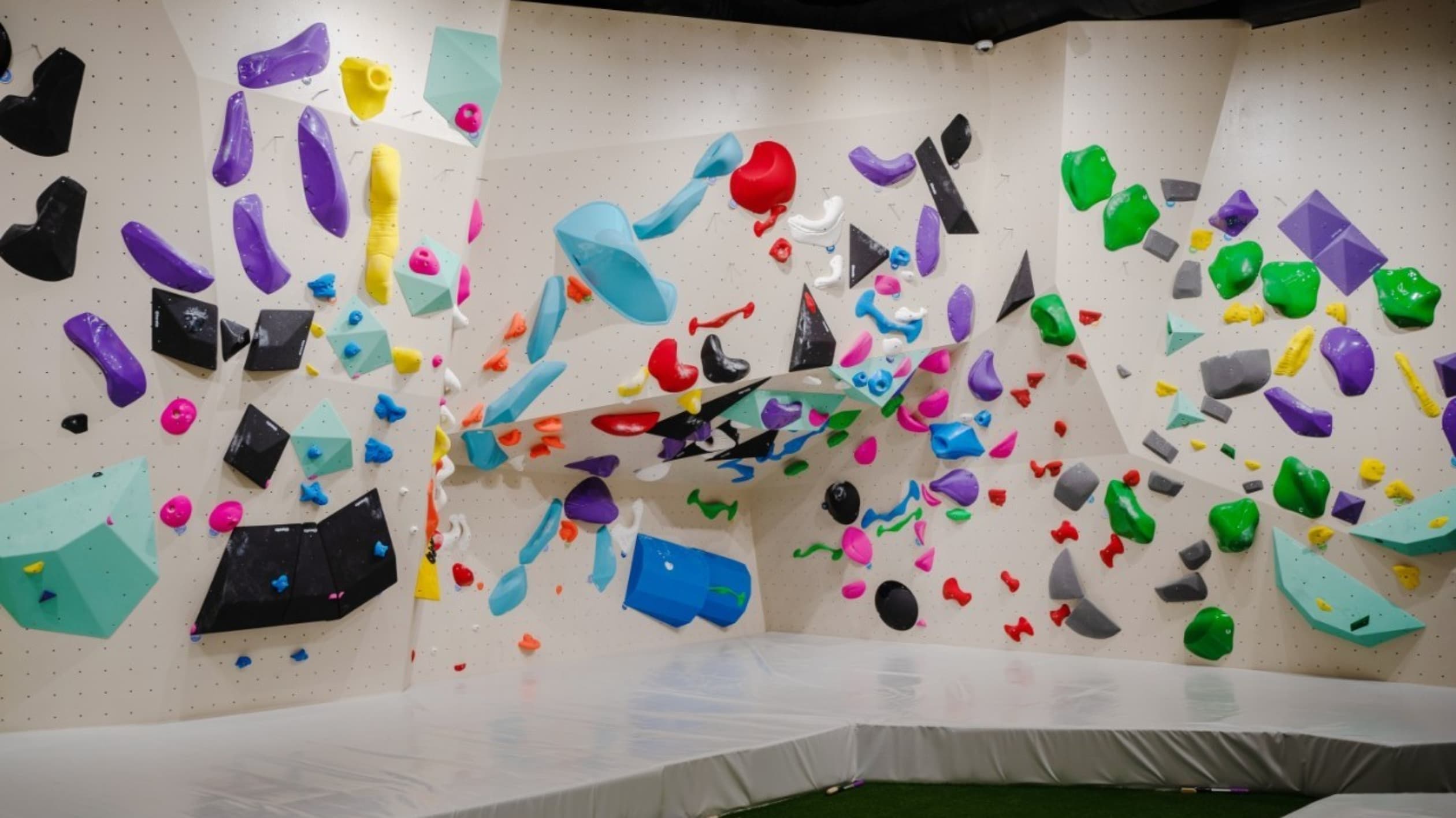 PEAKERS 클라이밍 신촌