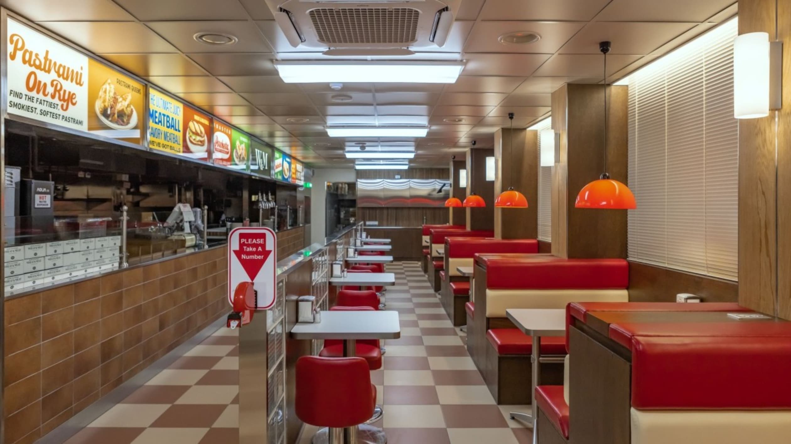 위트앤미트 강남점