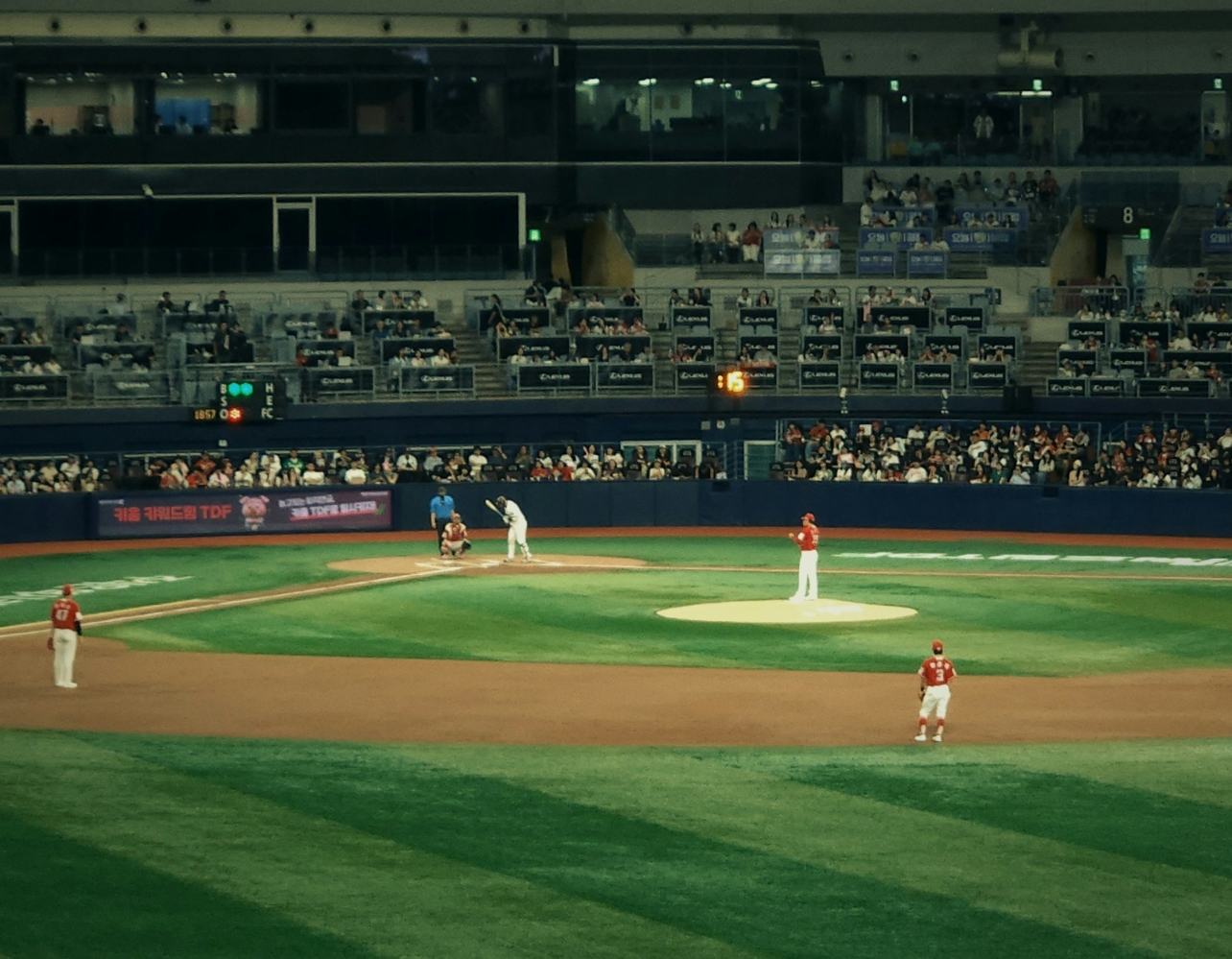 ๐ญ ์ ๋ฐ ๋ค๋ชจ์ ๊ณต์ ๋ฃ์ด...!! ๊ฐ์์ผ๊ตฌ KBO ๊ตฟ์ฆ 2